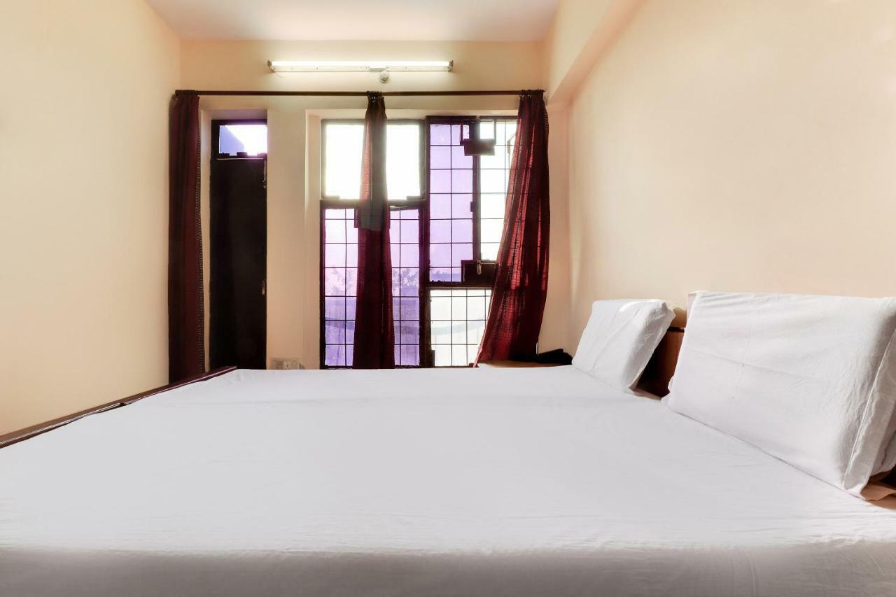 Spot On 38567 Hotel Aryan Lucknow Eksteriør bilde