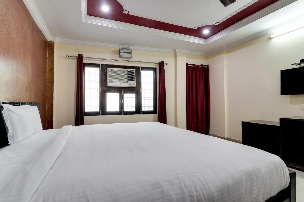 Spot On 38567 Hotel Aryan Lucknow Eksteriør bilde
