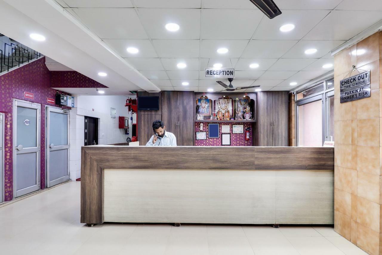 Spot On 38567 Hotel Aryan Lucknow Eksteriør bilde